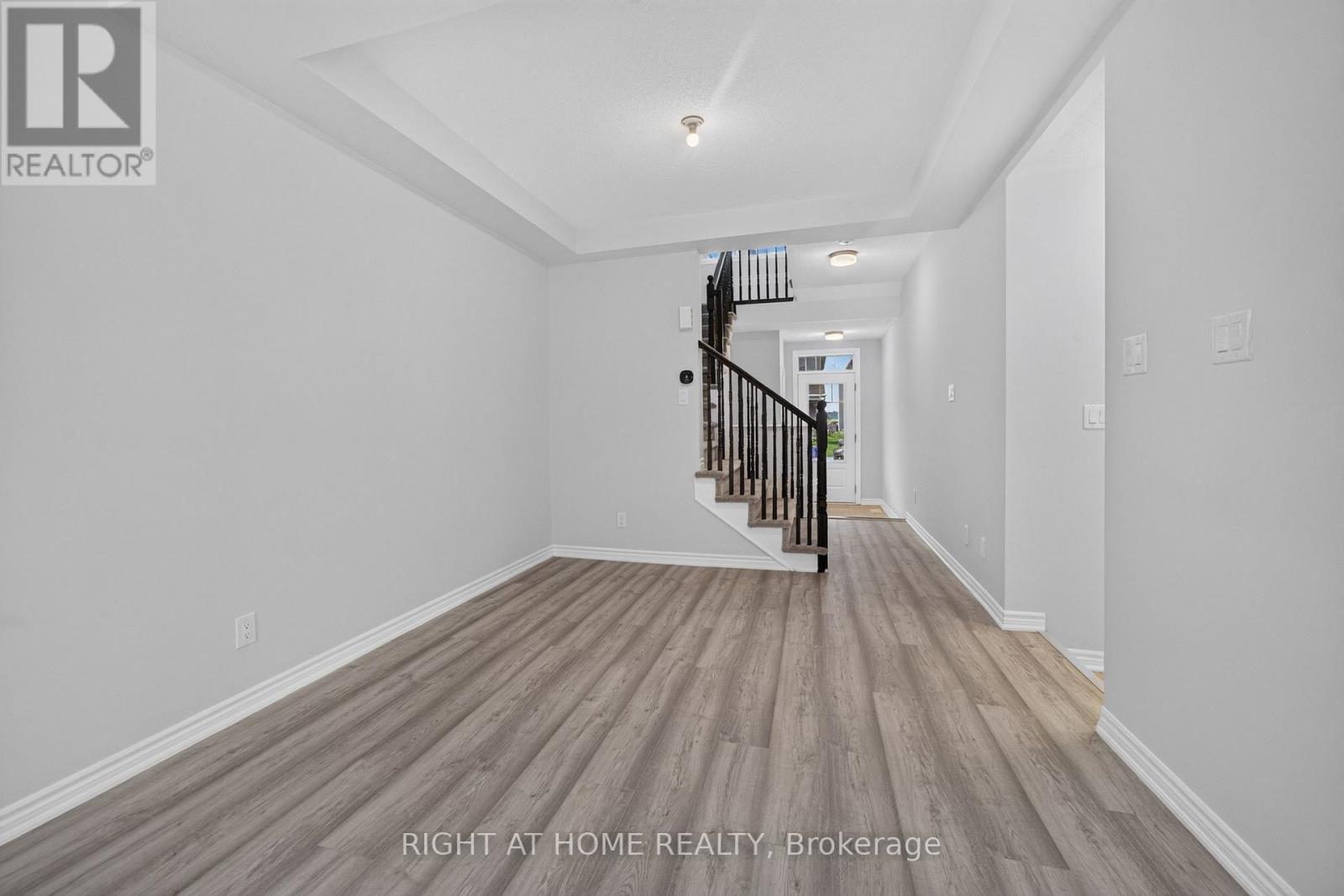 263 SWEETVALLEY DRIVE - 9