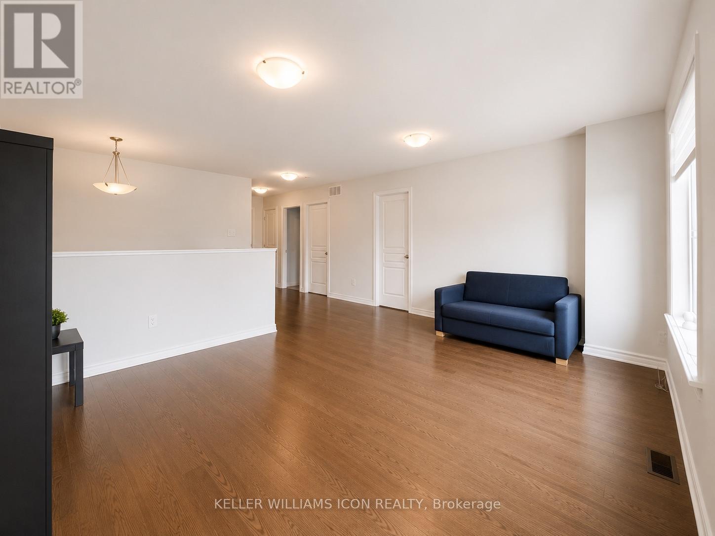 916 RALPH HENNESSY AVENUE, Ottawa. Luxury613. By Peter Sagos - Image 14