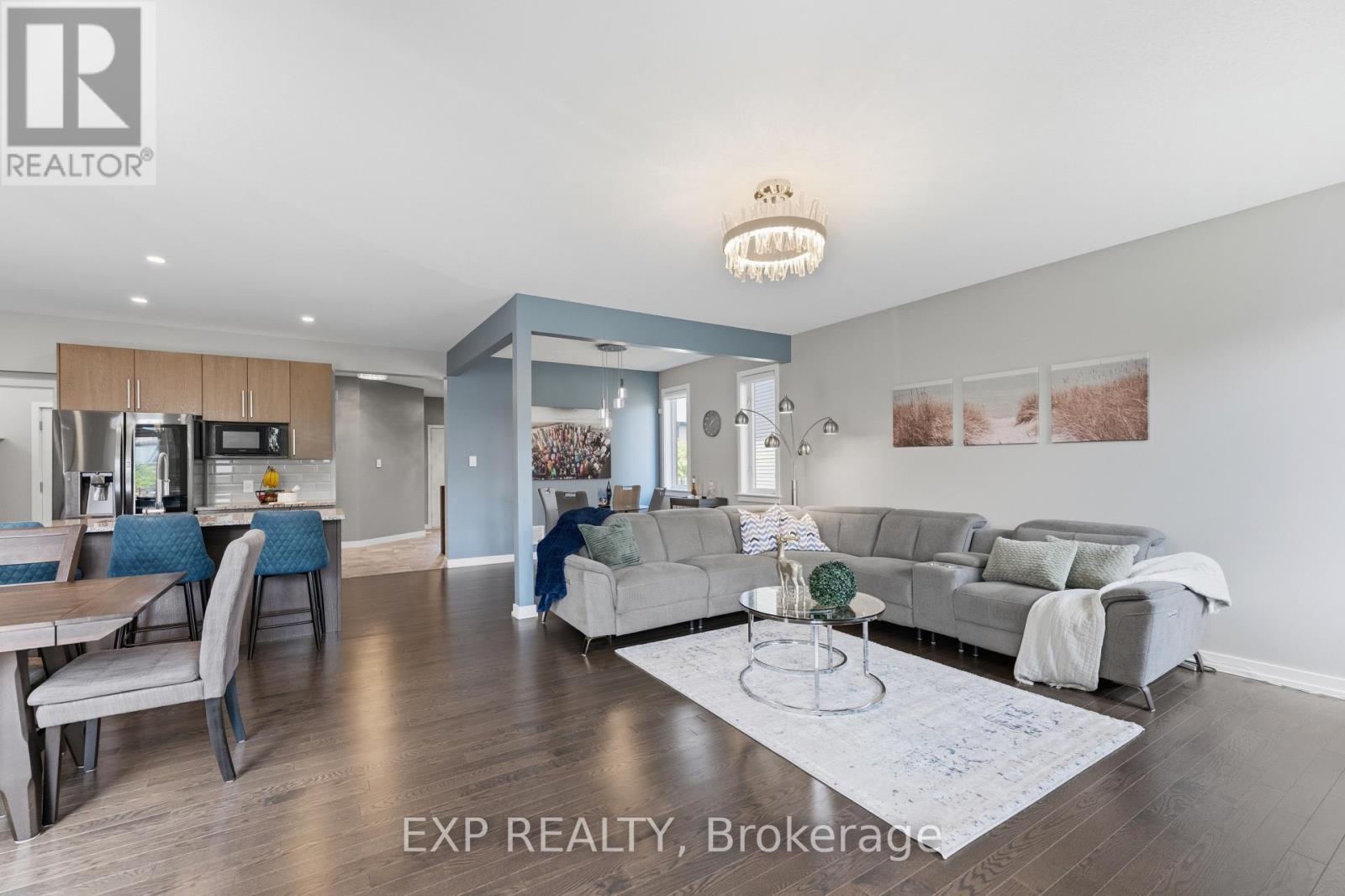 307 OXER PLACE - 15