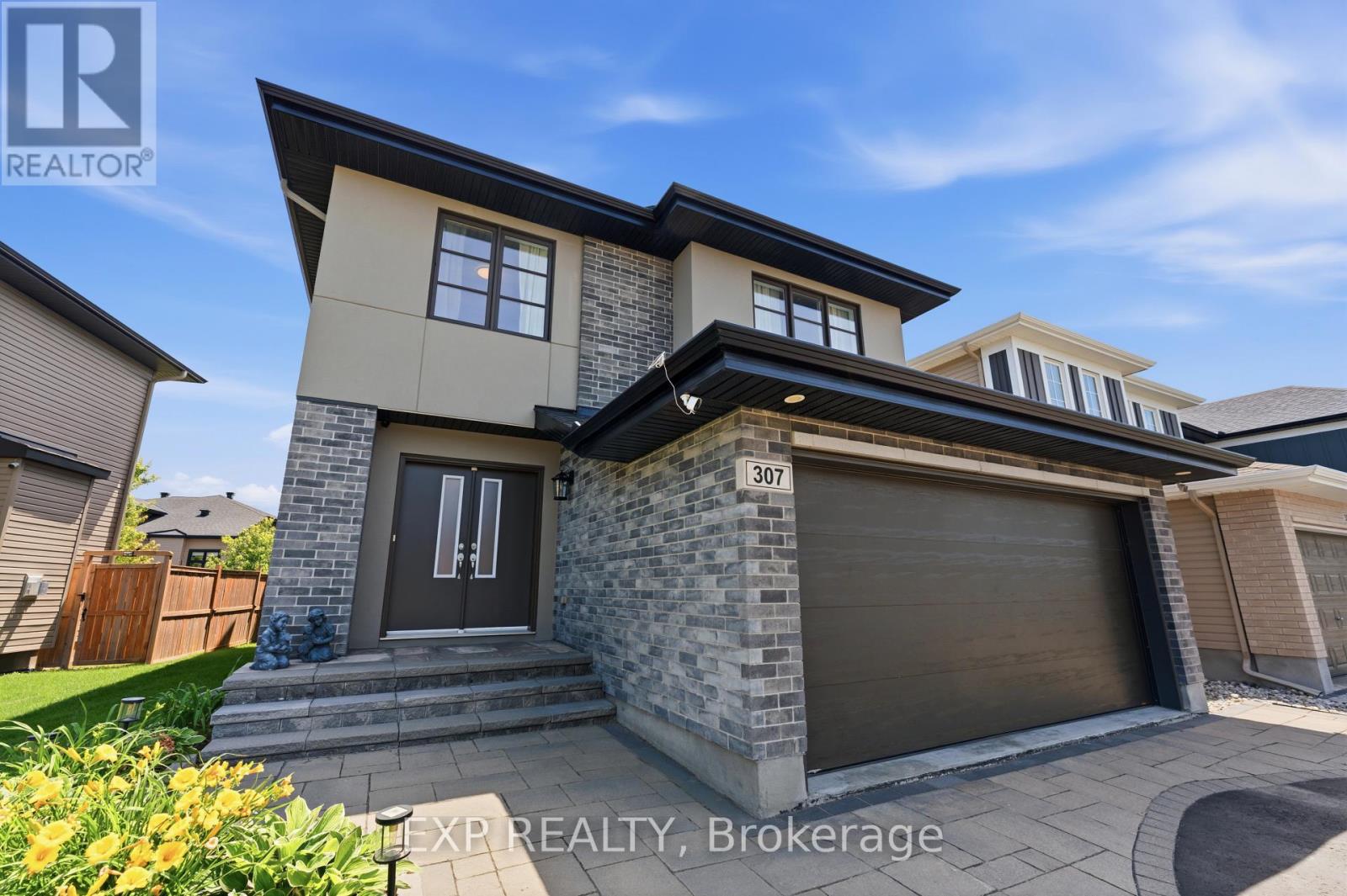 307 OXER PLACE - 2