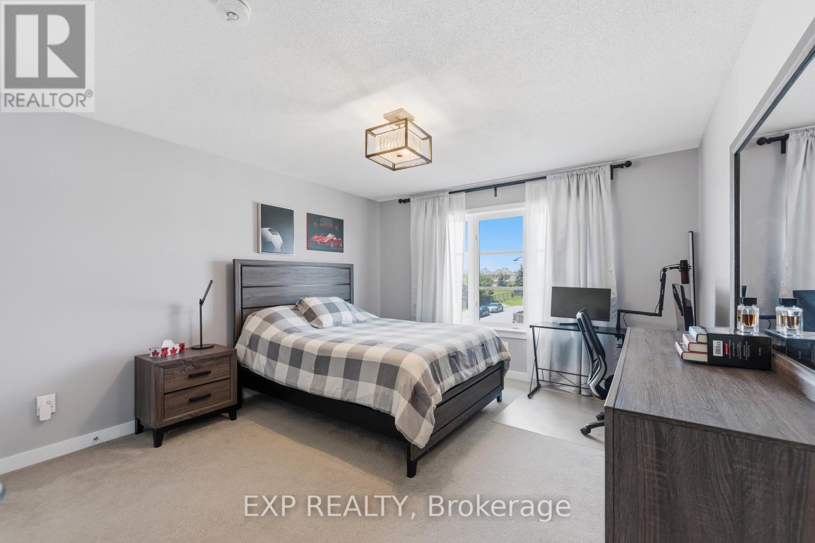 307 OXER PLACE - 33