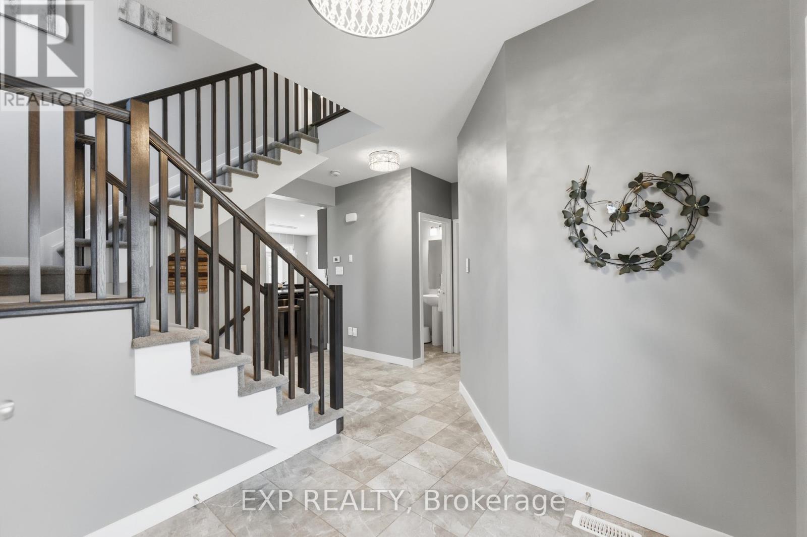 307 OXER PLACE - 6