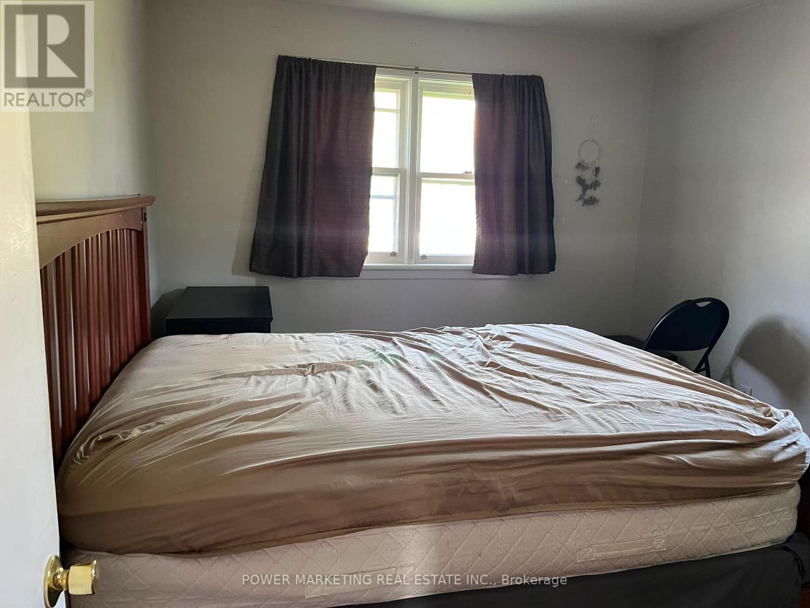 3 Bed, 1 Bath House for Rent in Ottawa – 2576 ALTA VISTA DRIVE, Ottawa – MLS# X13552224 - Image 10