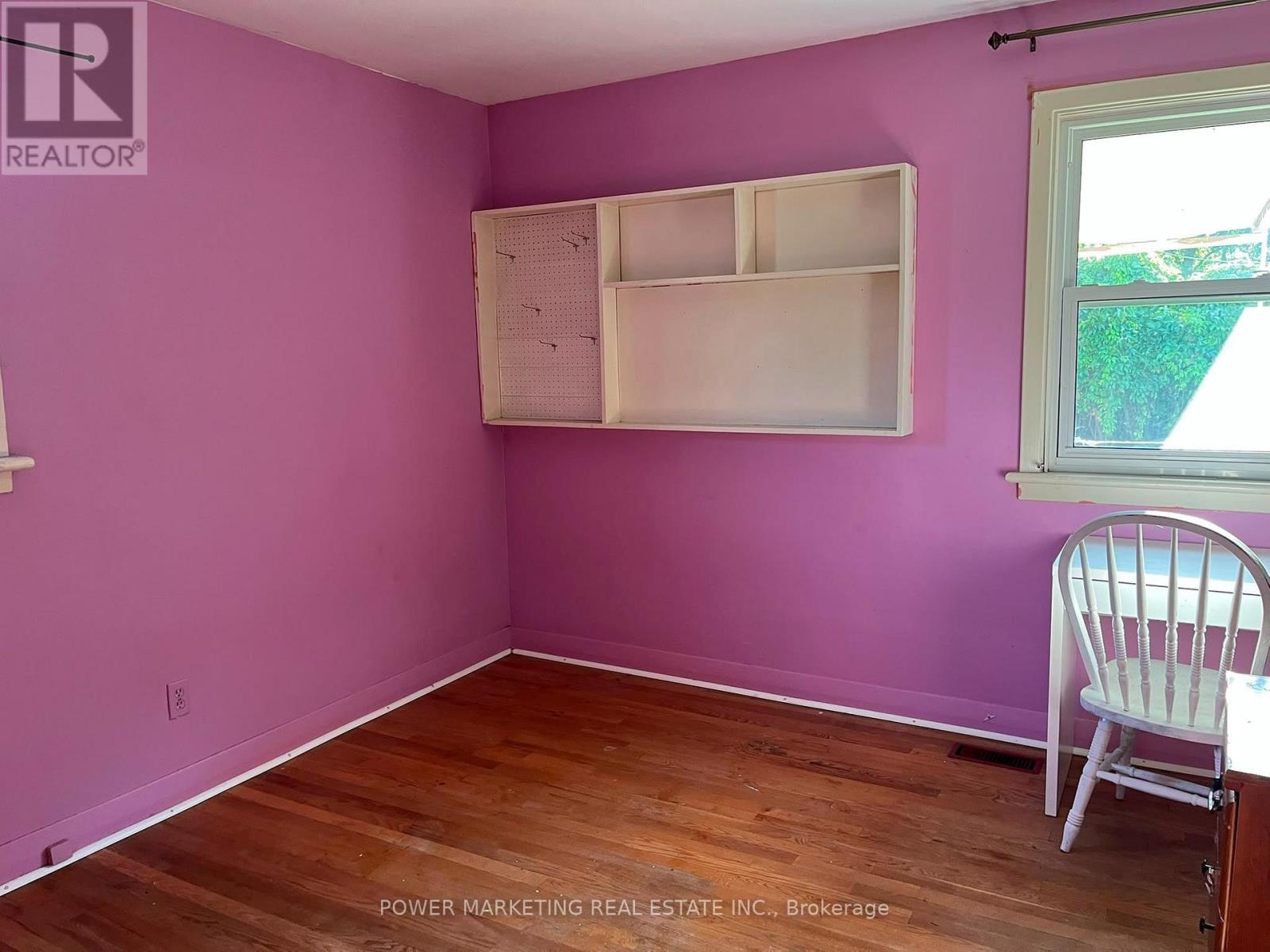 3 Bed, 1 Bath House for Rent in Ottawa – 2576 ALTA VISTA DRIVE, Ottawa – MLS# X13552224 - Image 11