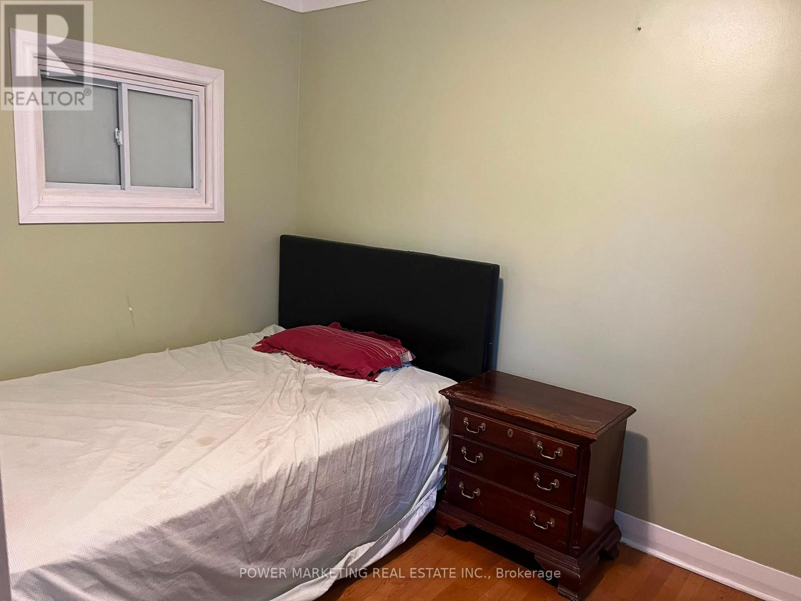3 Bed, 1 Bath House for Rent in Ottawa – 2576 ALTA VISTA DRIVE, Ottawa – MLS# X13552224 - Image 15