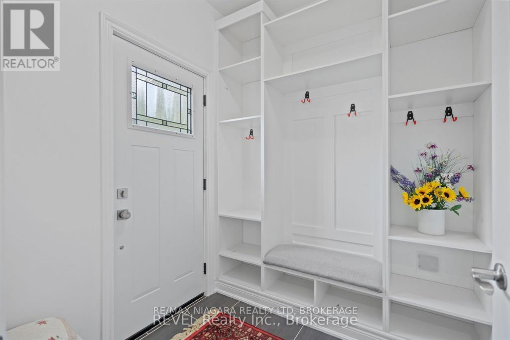 1018 KERBY STREET - 5