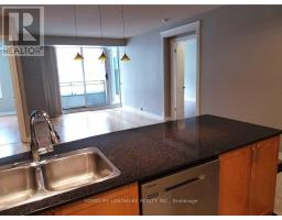 304 - 18 William Carson Crescent, Toronto, ON M2P2G6 Photo 8