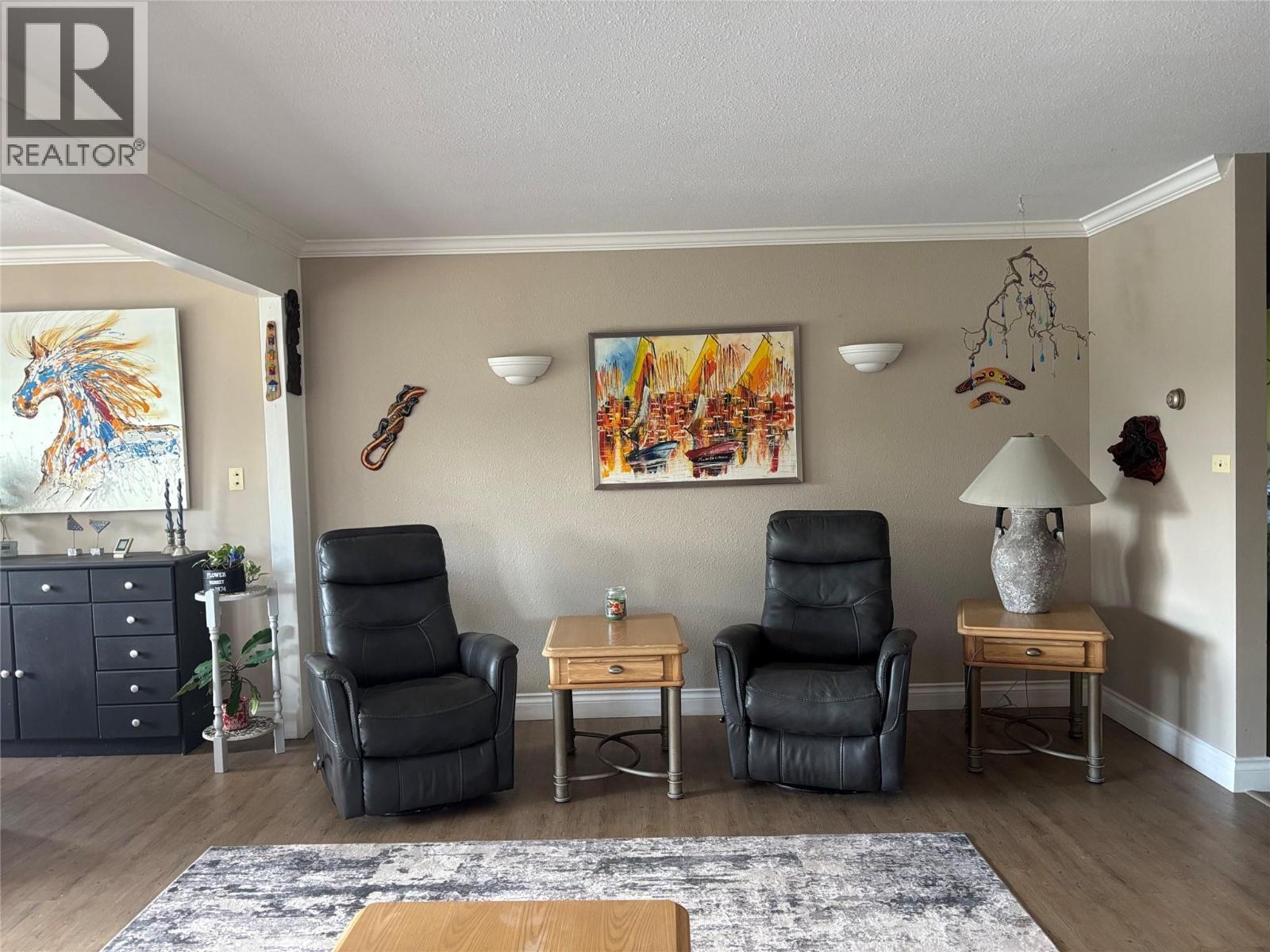 5045 Schubert Road - 17