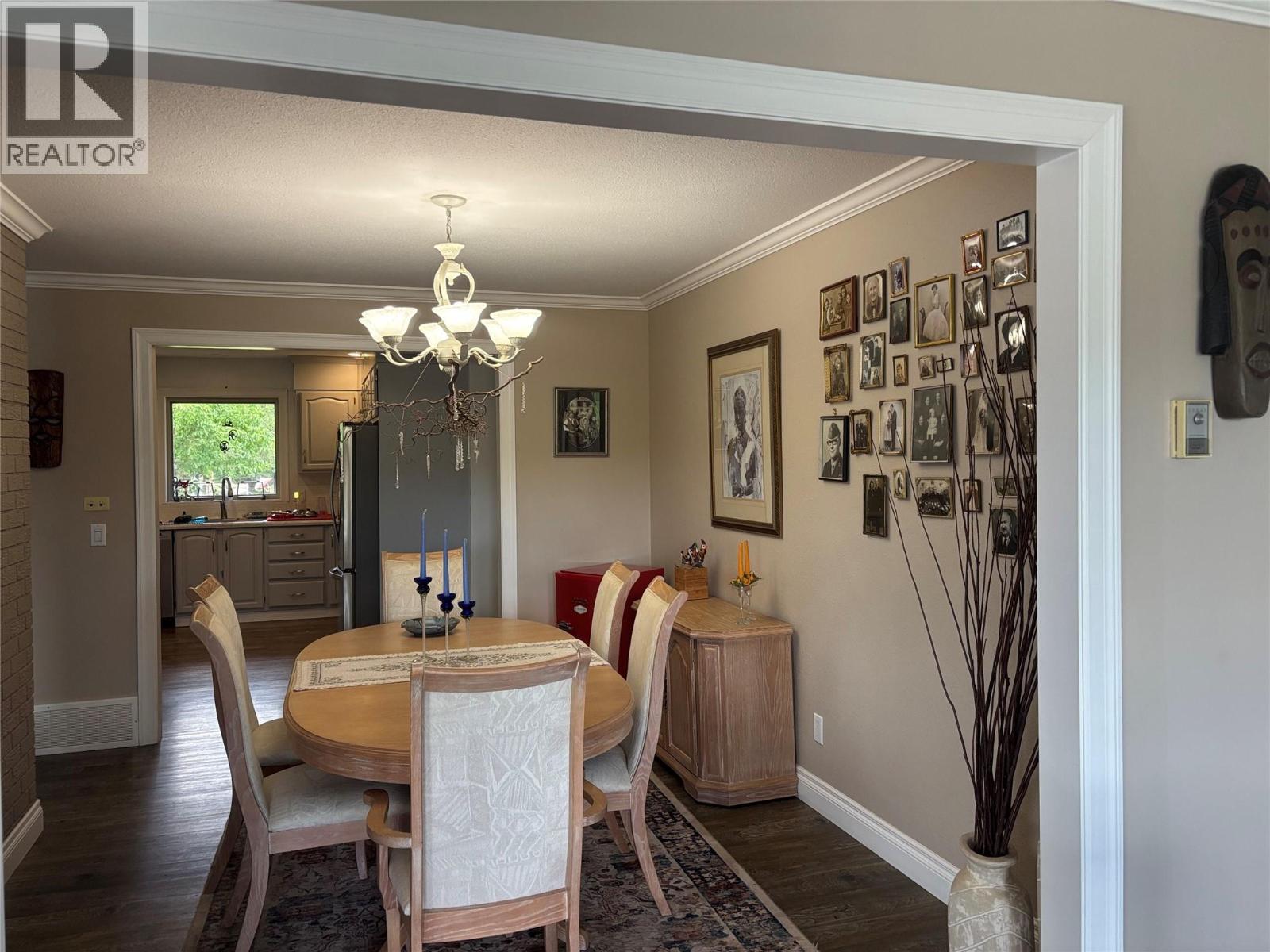 5045 Schubert Road, Armstrong