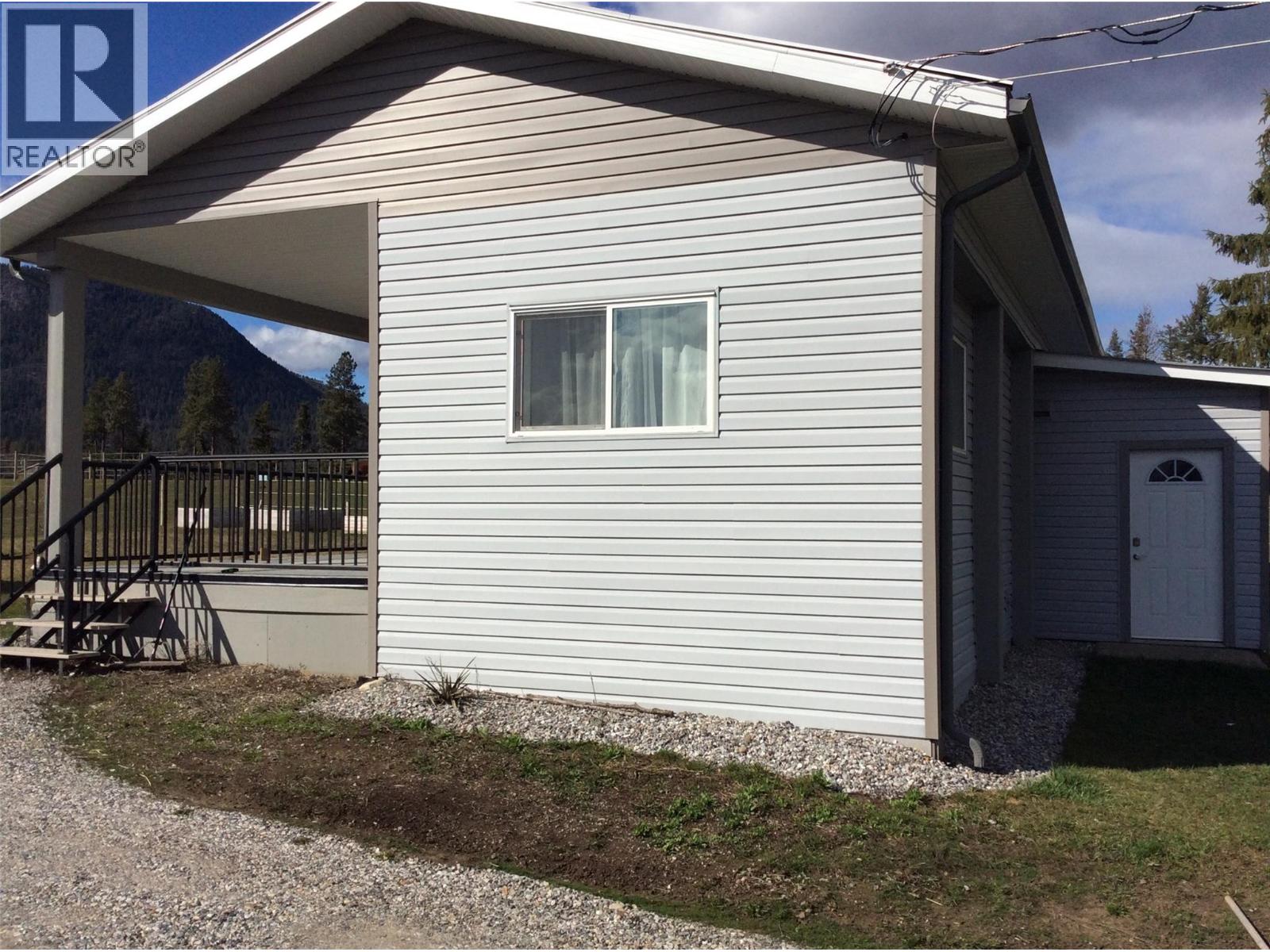 5045 Schubert Road - 35