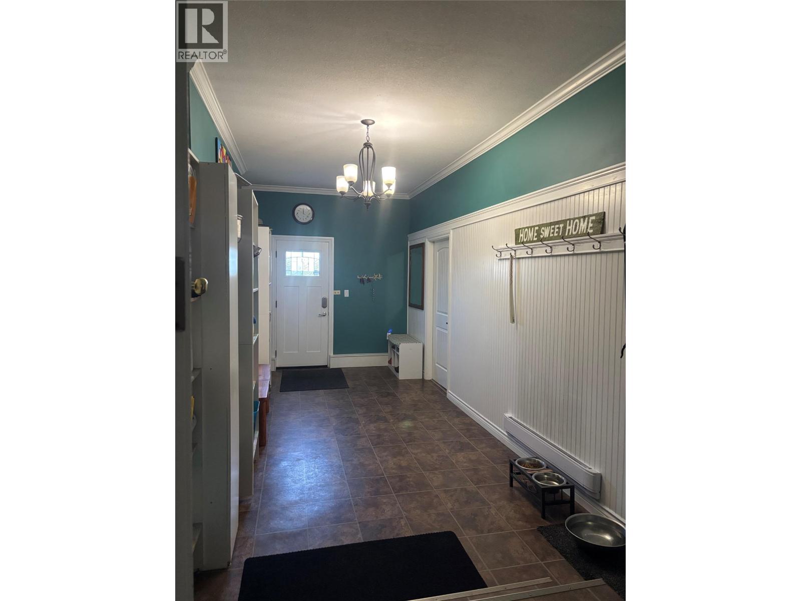 5045 Schubert Road - 9