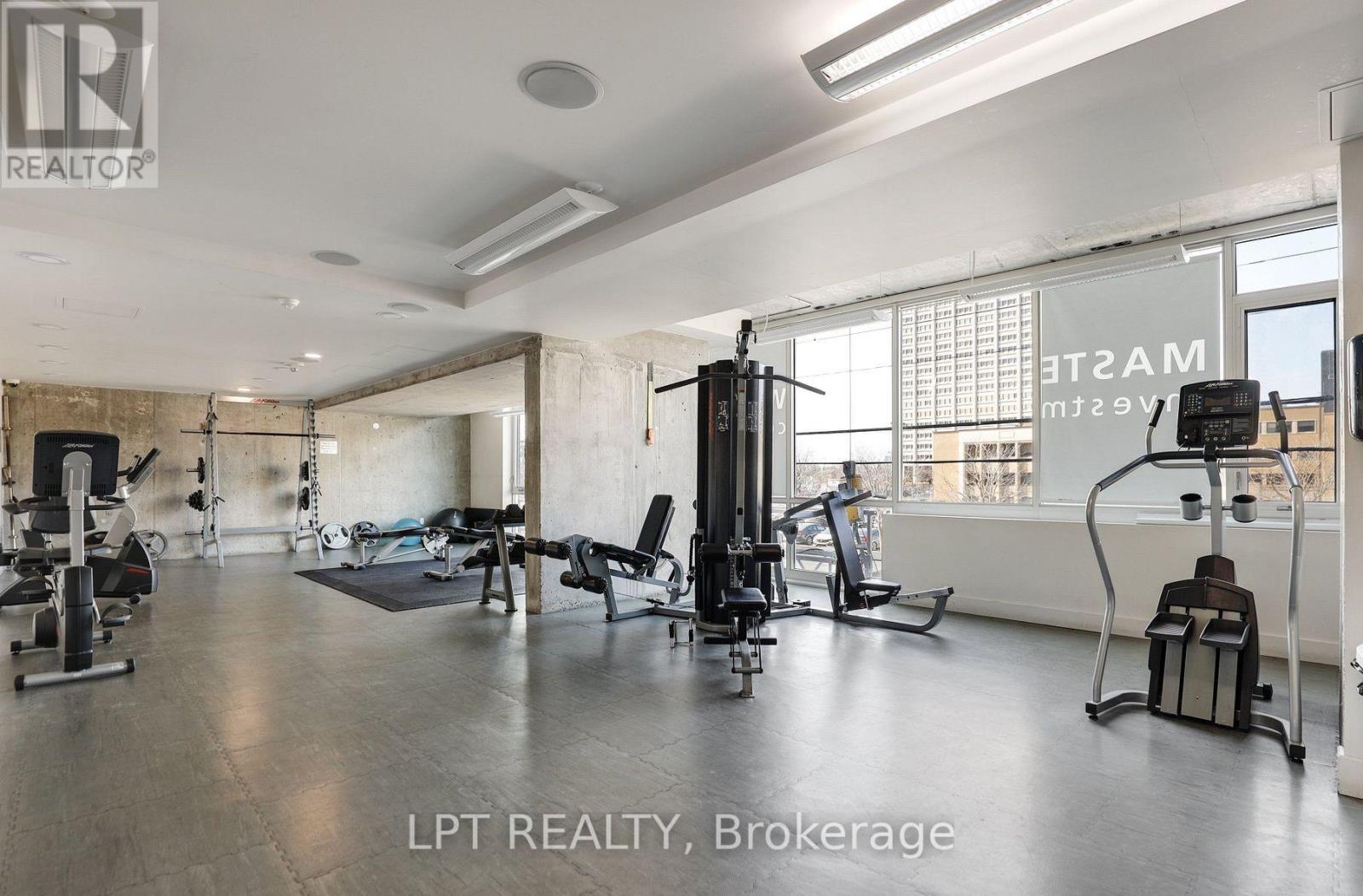 #1004 201 PARKDALE AVENUE - 48