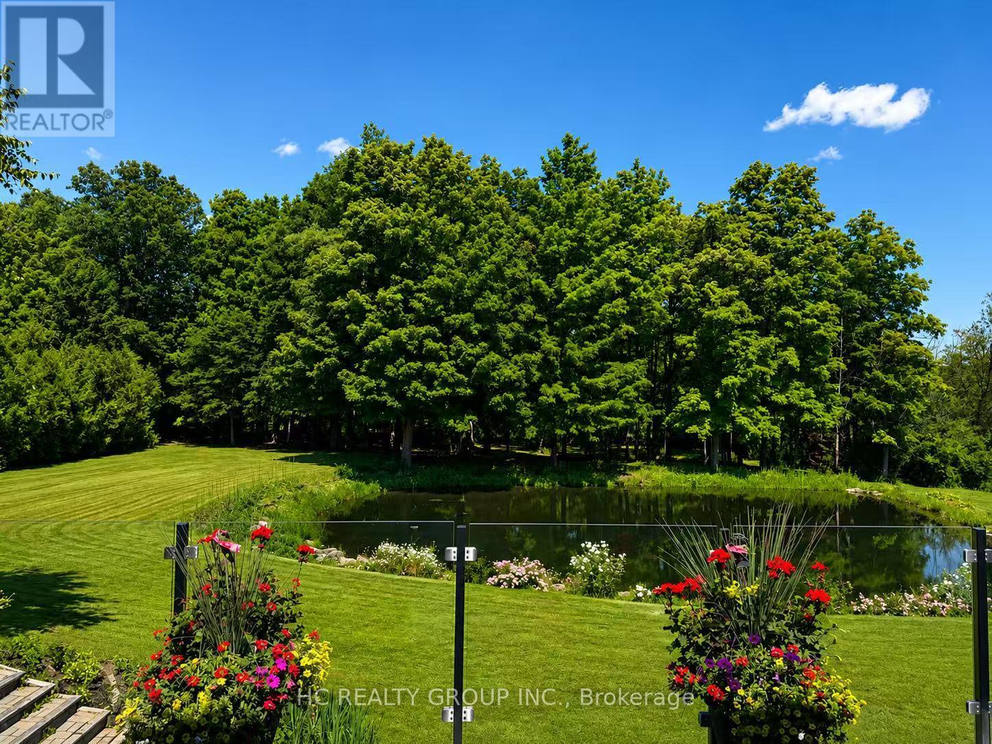 16 BERNADOTTE DRIVE - 6