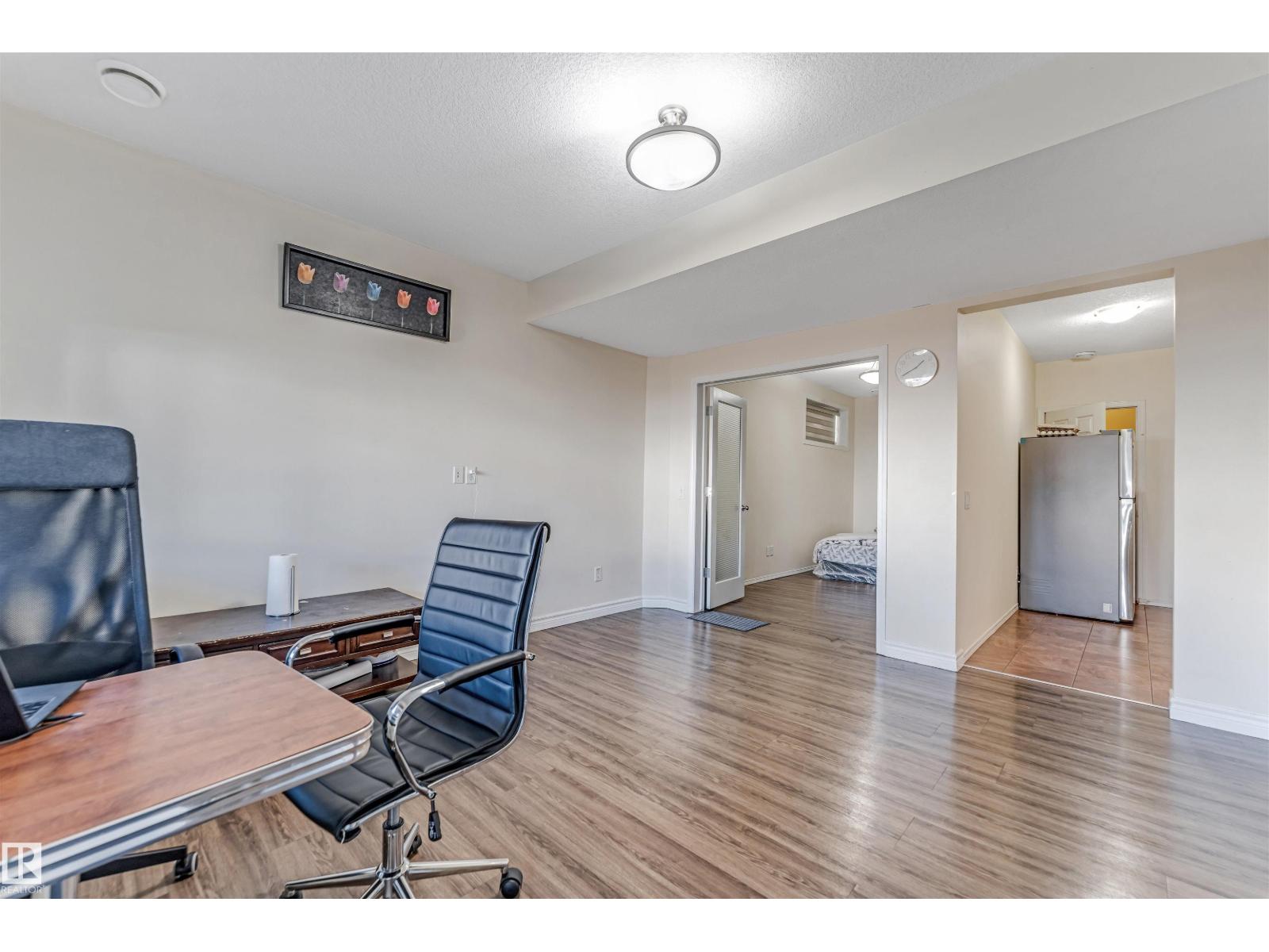 5156 2 AV SW SW - 47