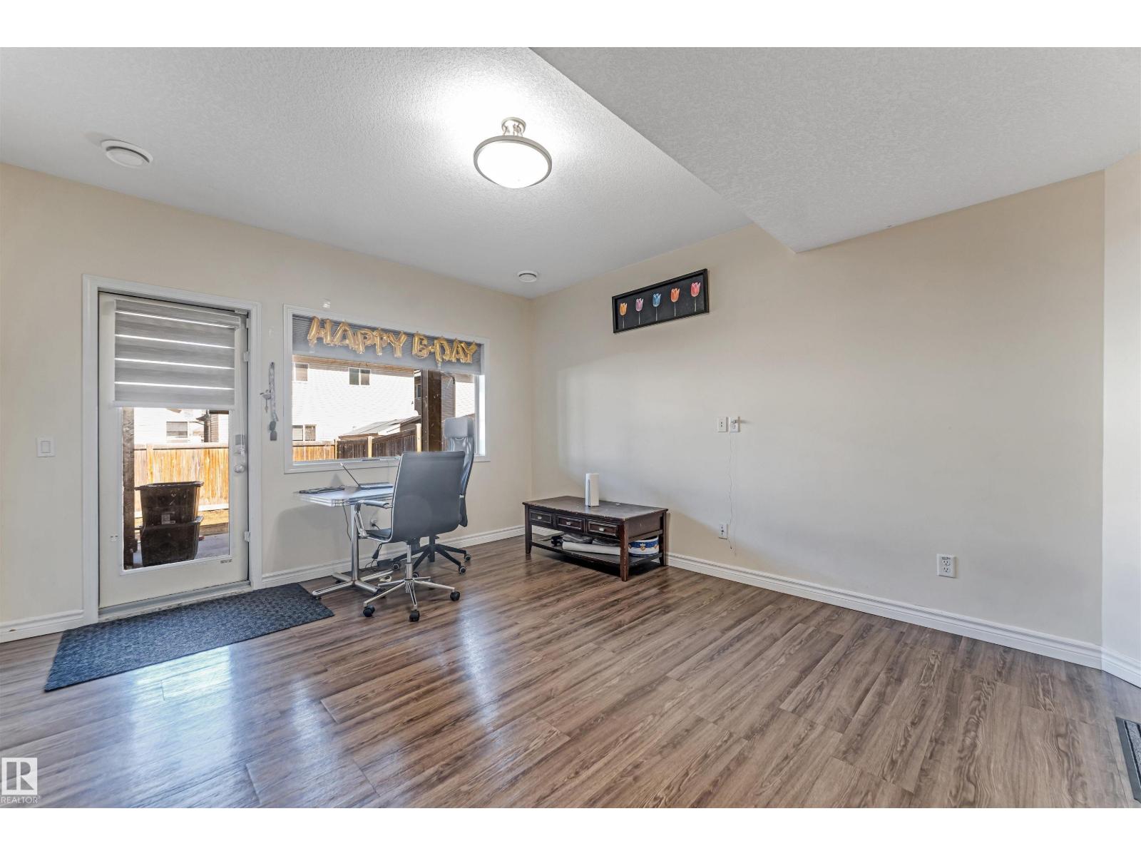 5156 2 AV SW SW - 48
