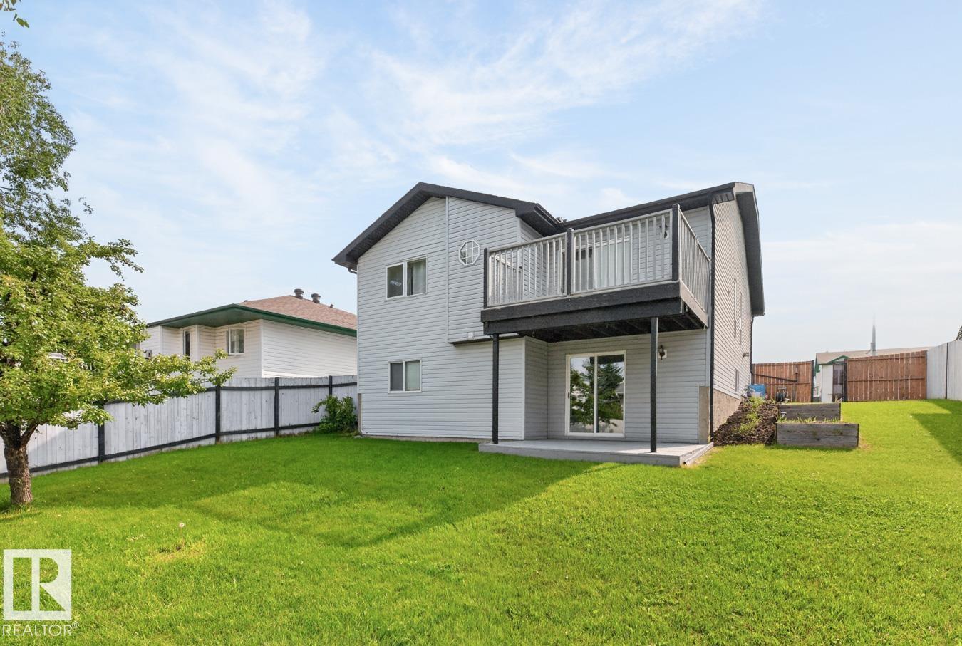 5612 55 ST - 27