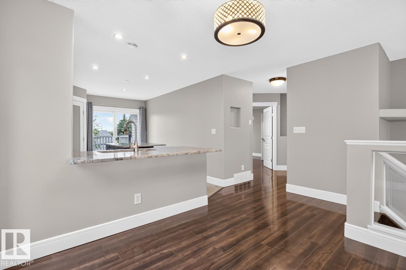 5612 55 ST - photo 4