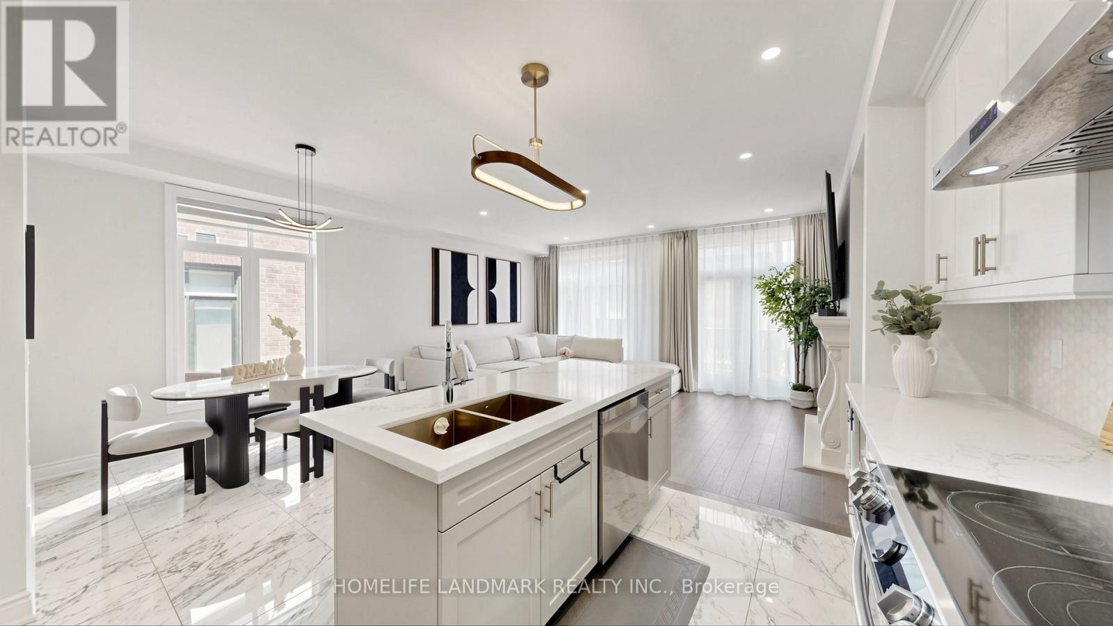 1329 MERTON ROAD - 16