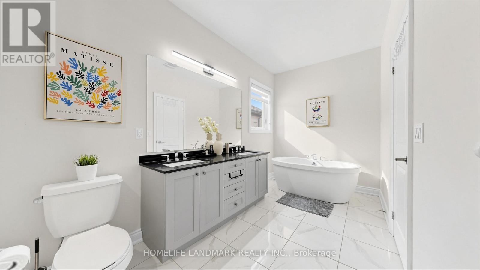 1329 MERTON ROAD - 21