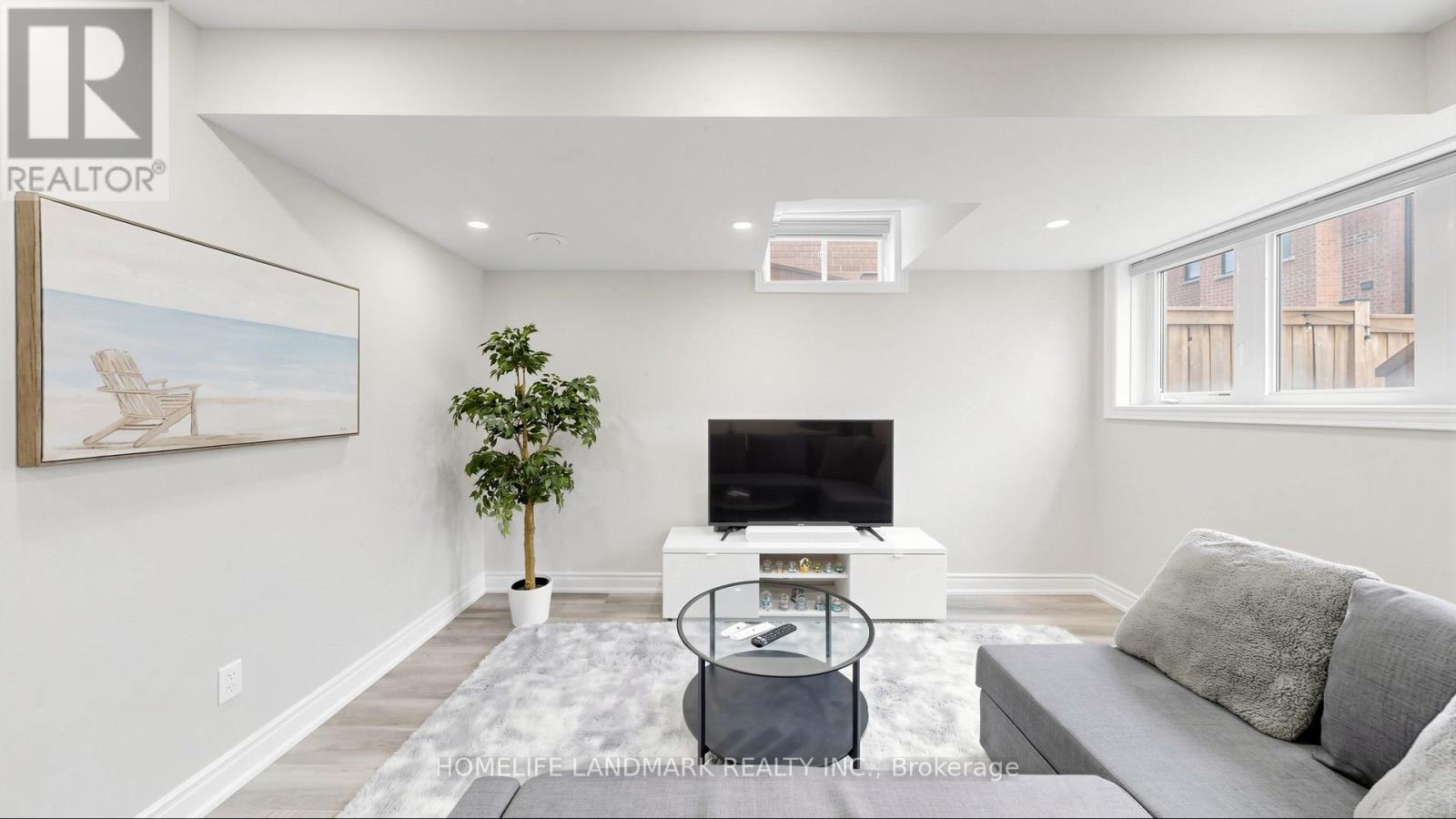 1329 MERTON ROAD - 30