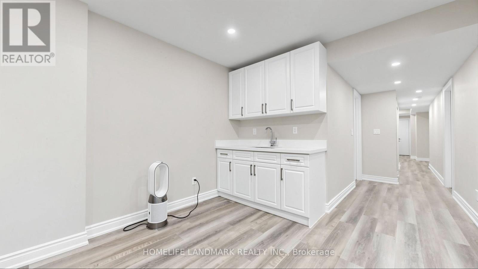 1329 MERTON ROAD - 34