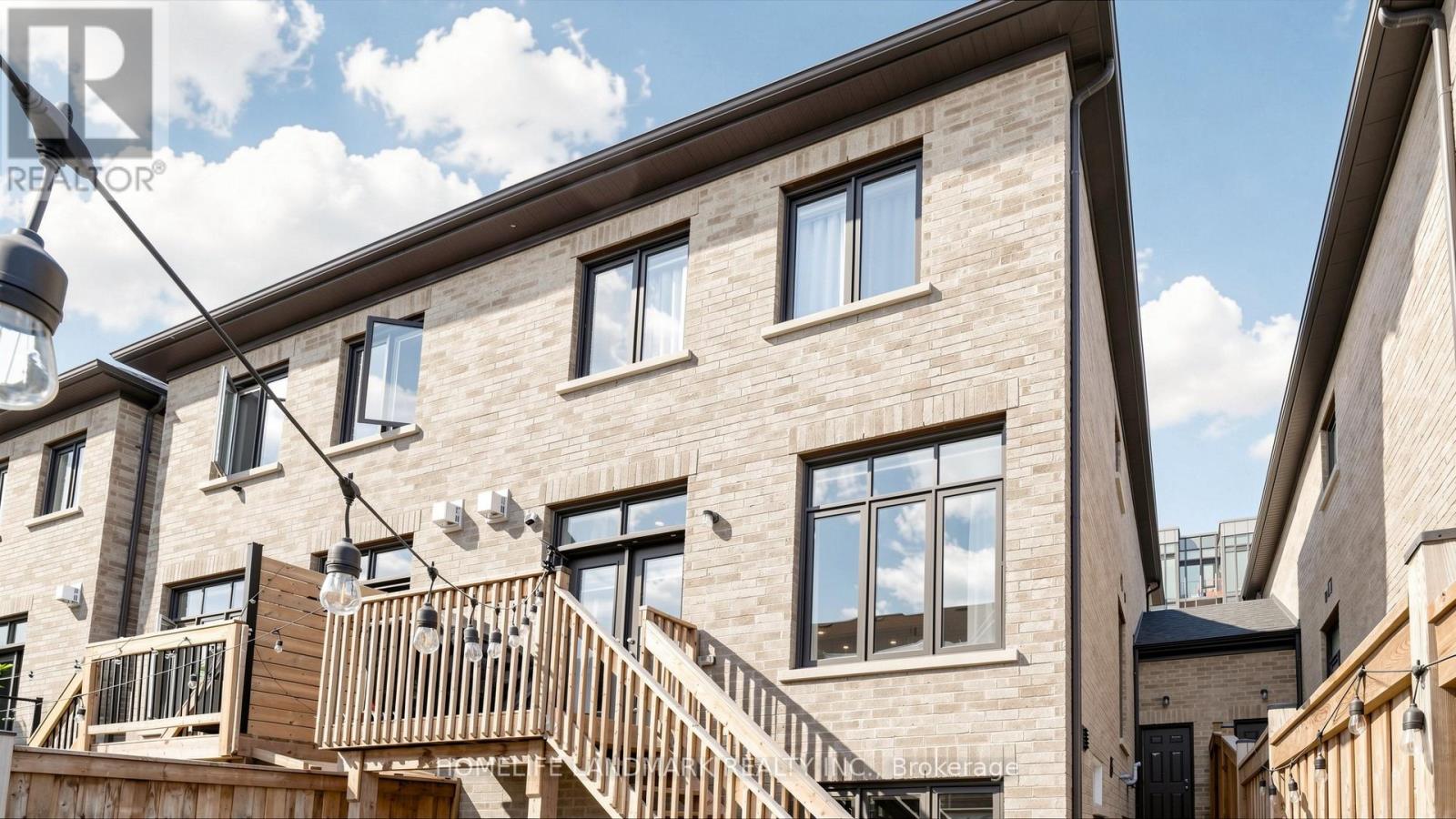 1329 MERTON ROAD - 39