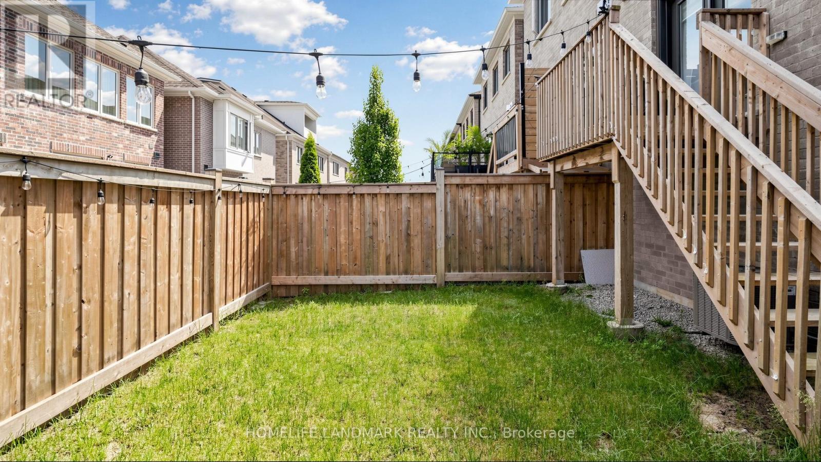 1329 MERTON ROAD - 40