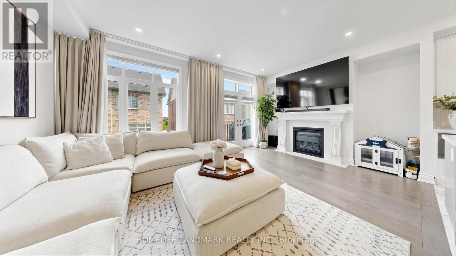1329 MERTON ROAD - 9
