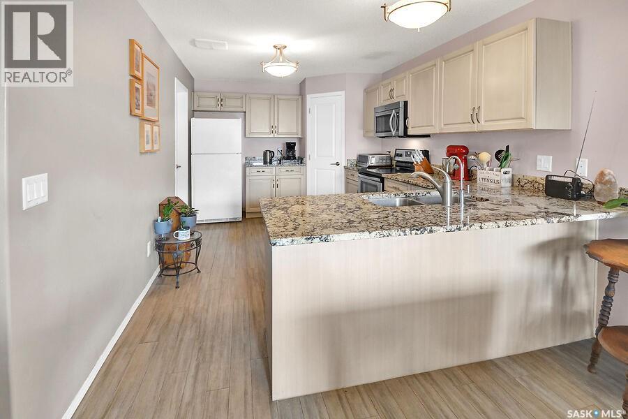 #202 100 Chaparral BOULEVARD - 10