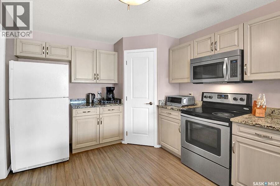 #202 100 Chaparral BOULEVARD - 12