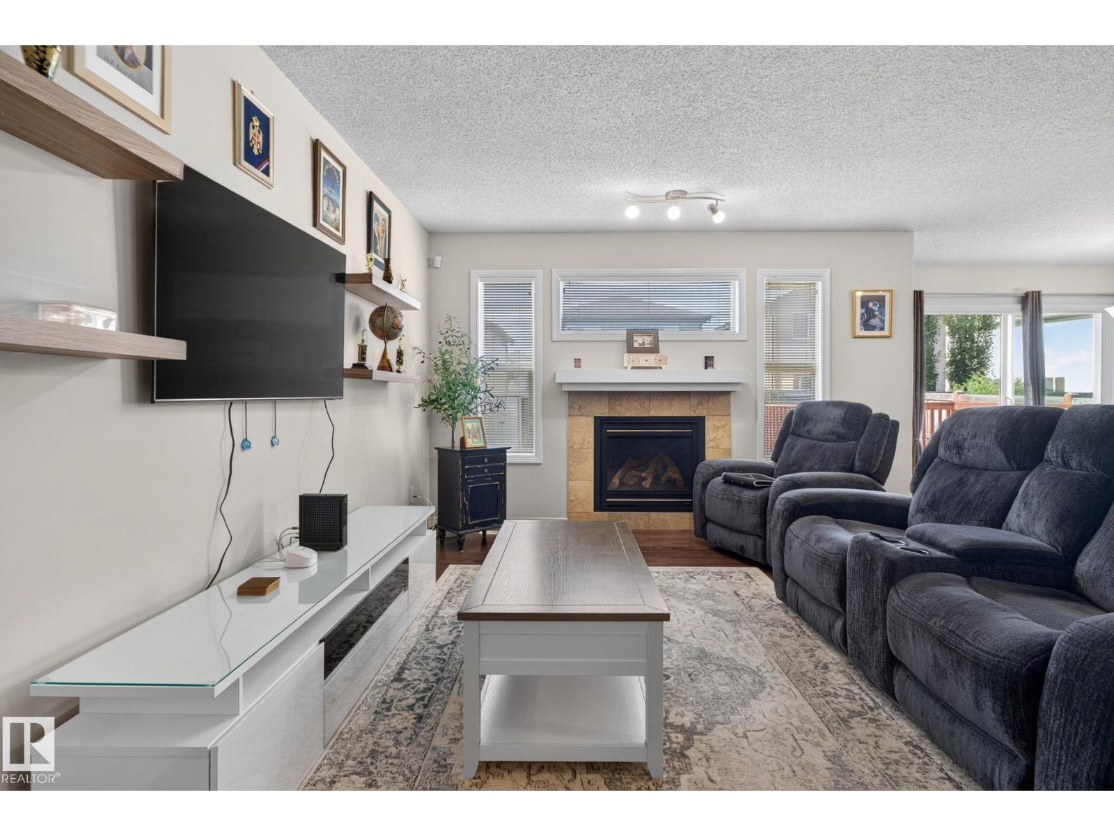 7858 170A AV NW - 9