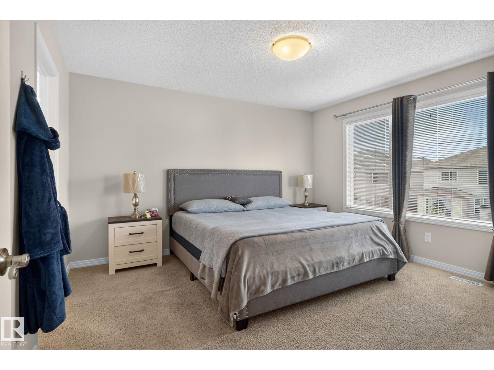 7858 170A AV NW - 22