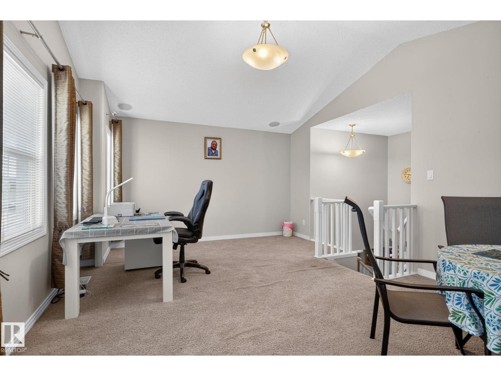 7858 170A AV NW - 38