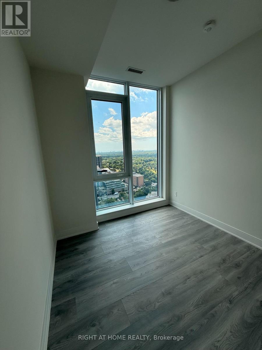 #PH03 15 ELLERSLIE AVENUE - 11