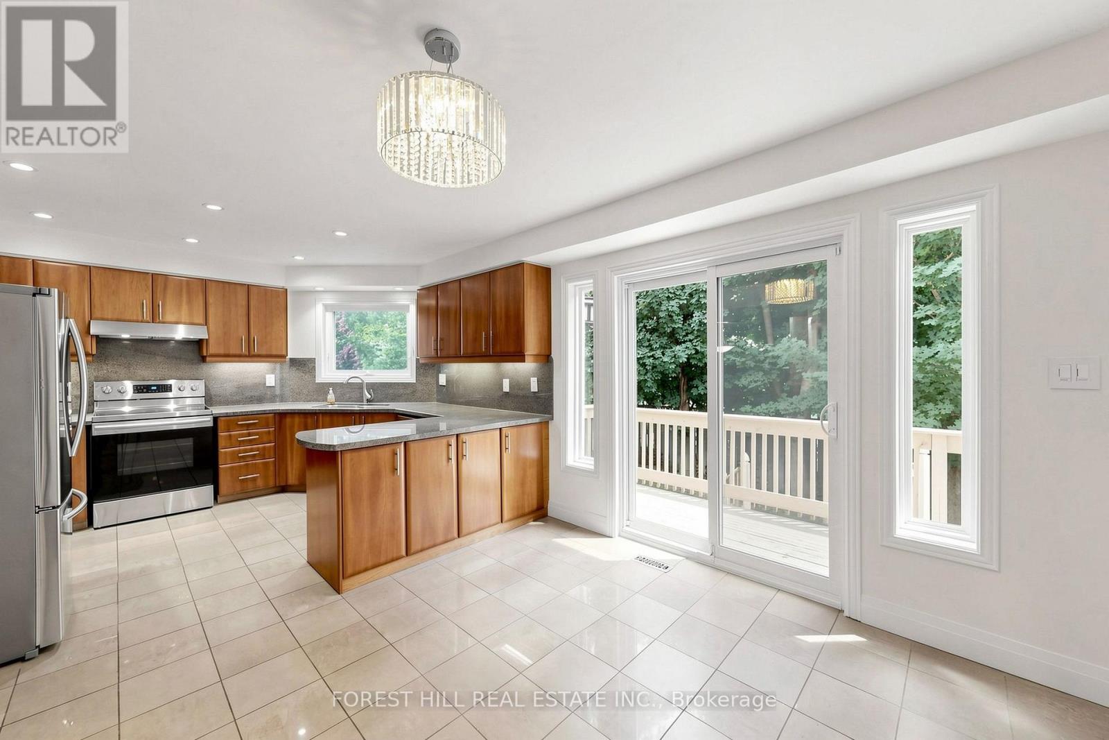 47 EDENBRIDGE DRIVE - 10