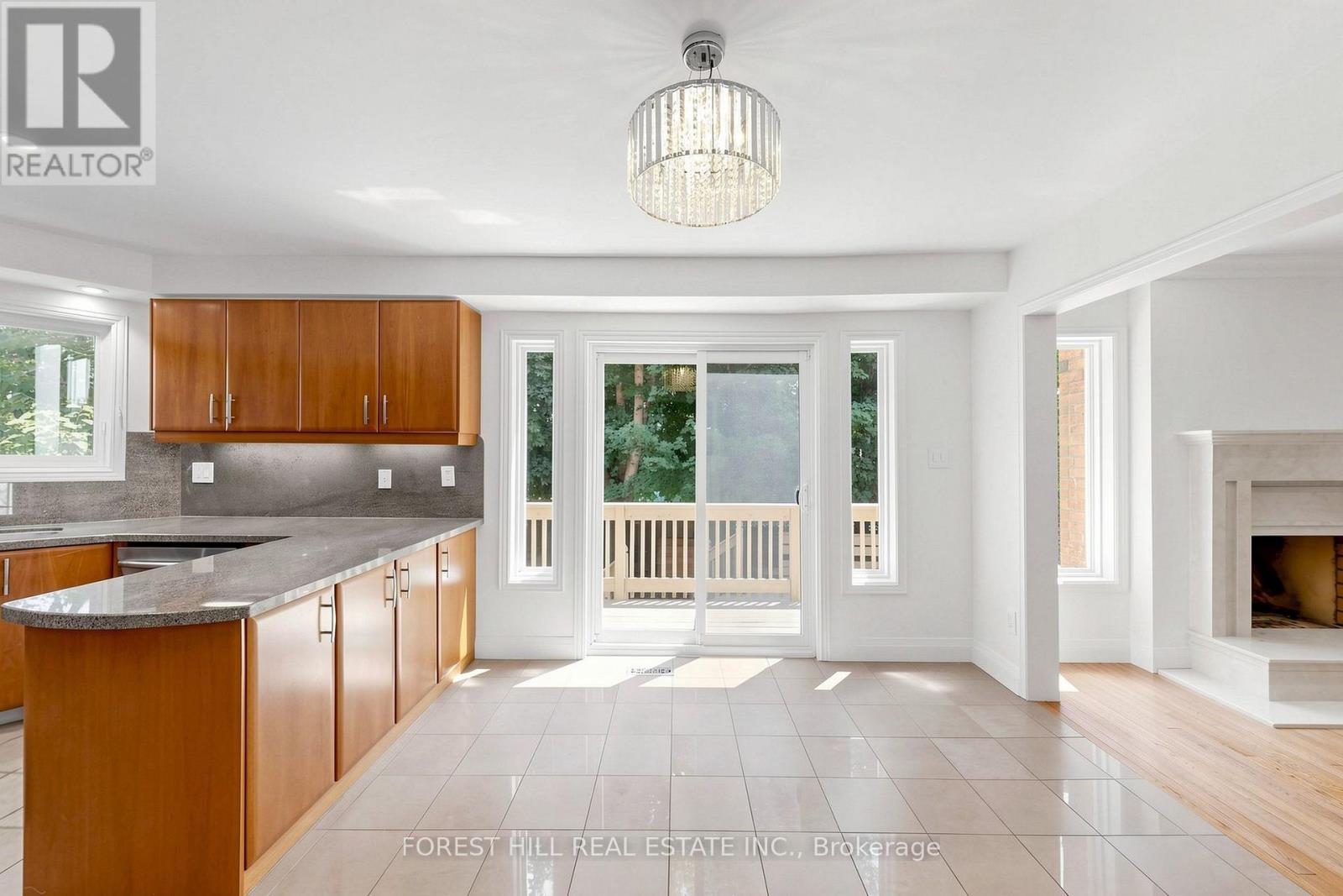 47 EDENBRIDGE DRIVE - 14