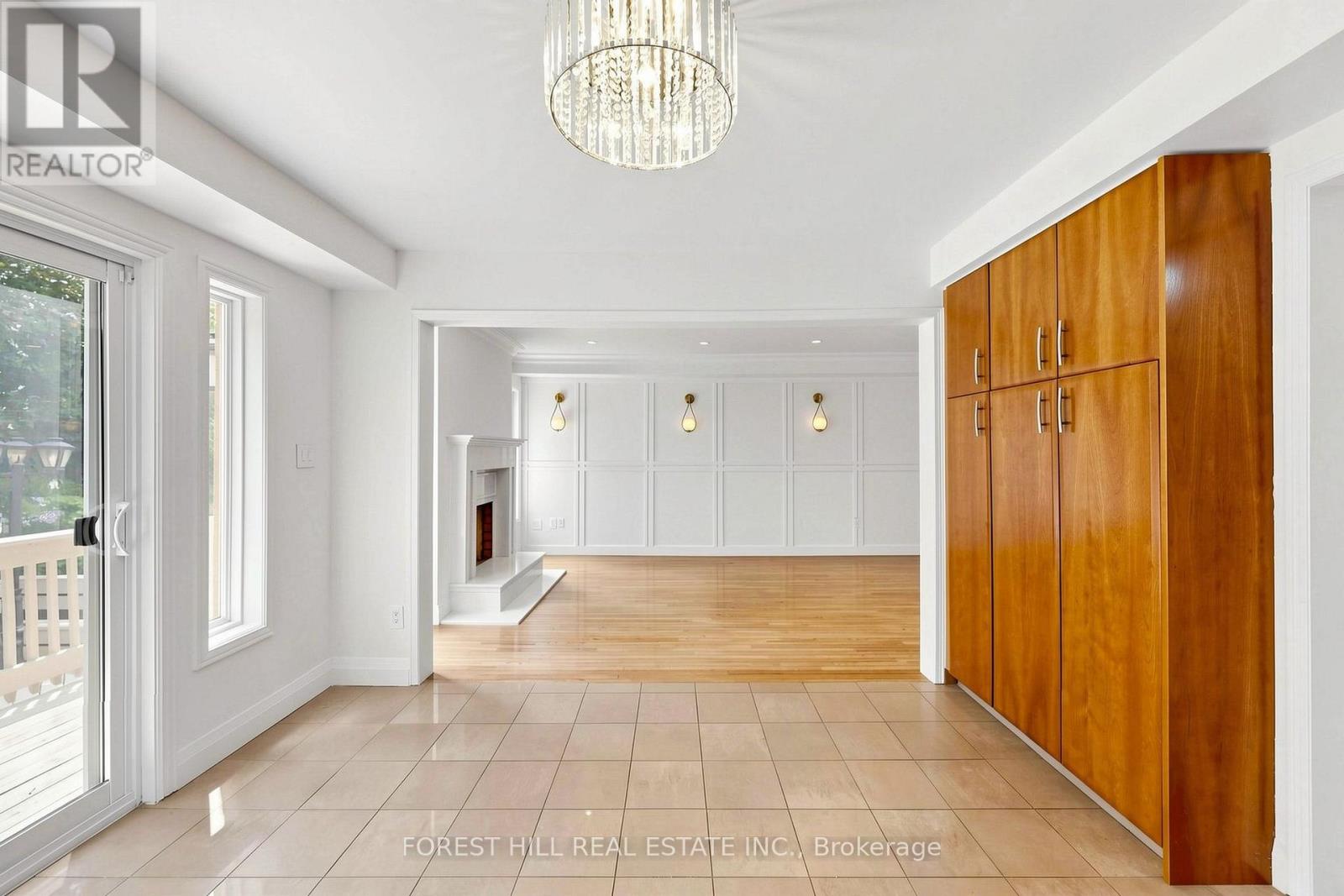 47 EDENBRIDGE DRIVE - 16
