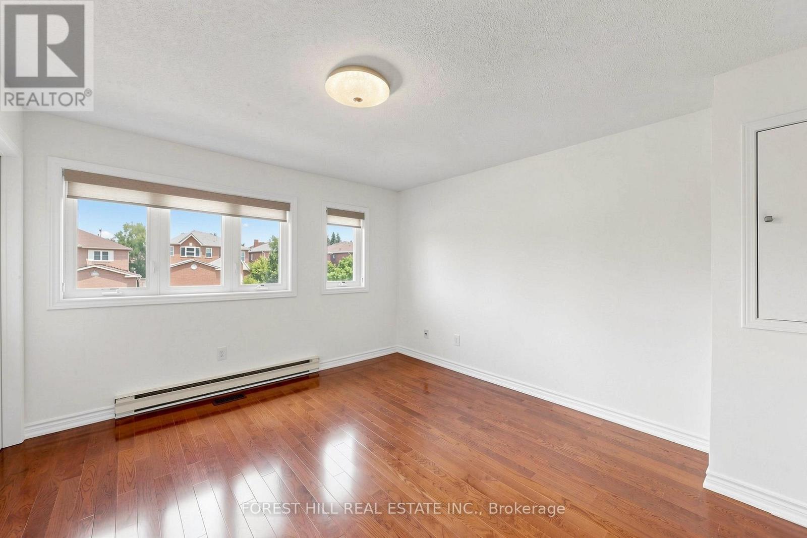 47 EDENBRIDGE DRIVE - 27