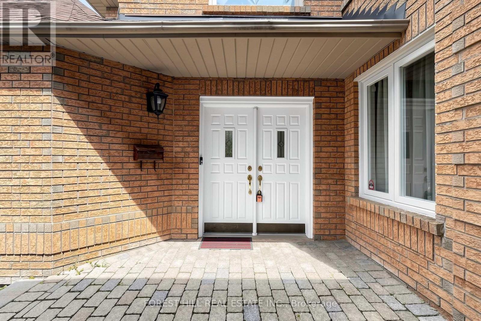 47 EDENBRIDGE DRIVE - 4