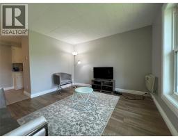 6563 Thornberry, Windsor, ON N8T3A6 Photo 7