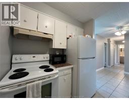 6563 Thornberry, Windsor, ON N8T3A6 Photo 11