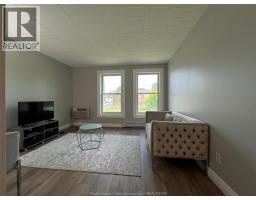 6563 Thornberry, Windsor, ON N8T3A6 Photo 17