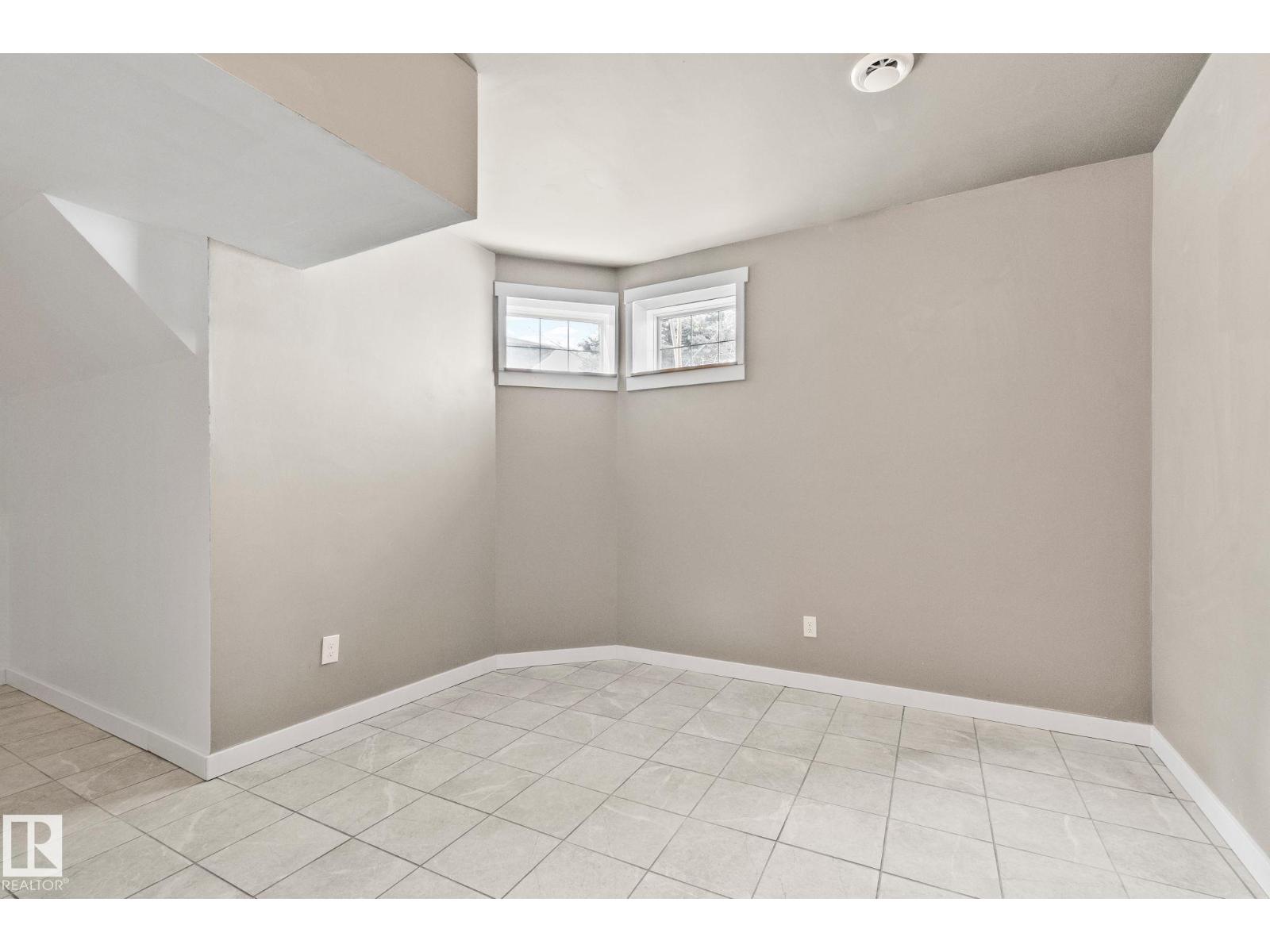 522 HUNTERS WY NW - 29