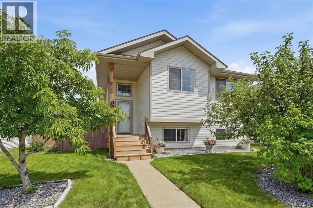 27 Hallgren Drive - 1