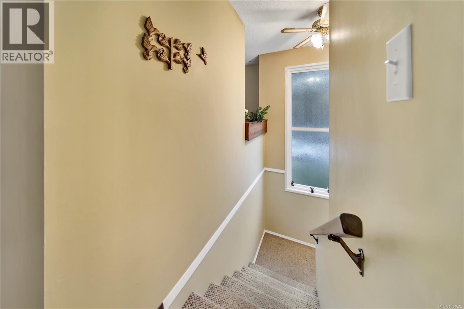 3950 Dunsmuir St - 23