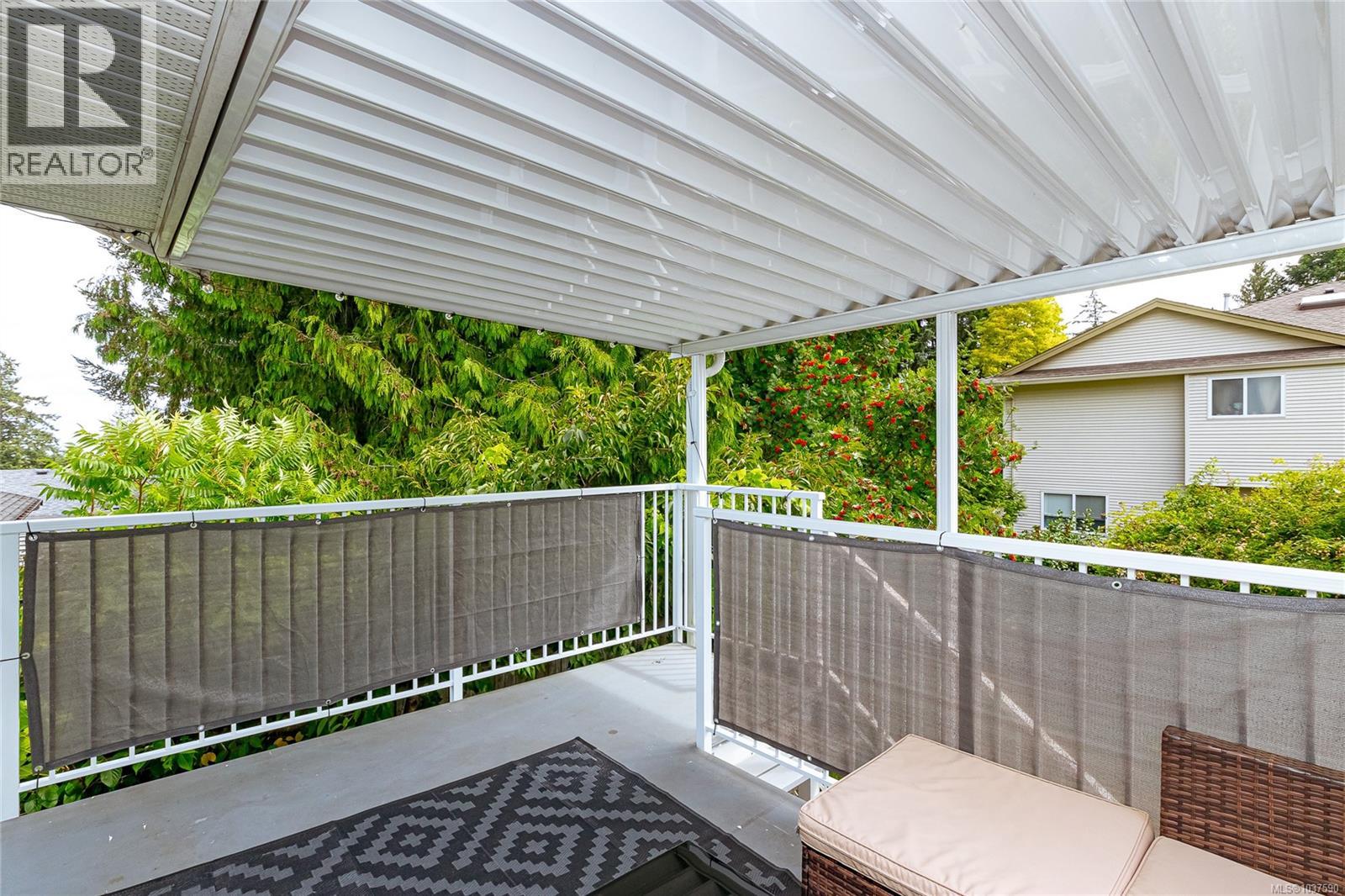 5536 Ventura Dr - 23