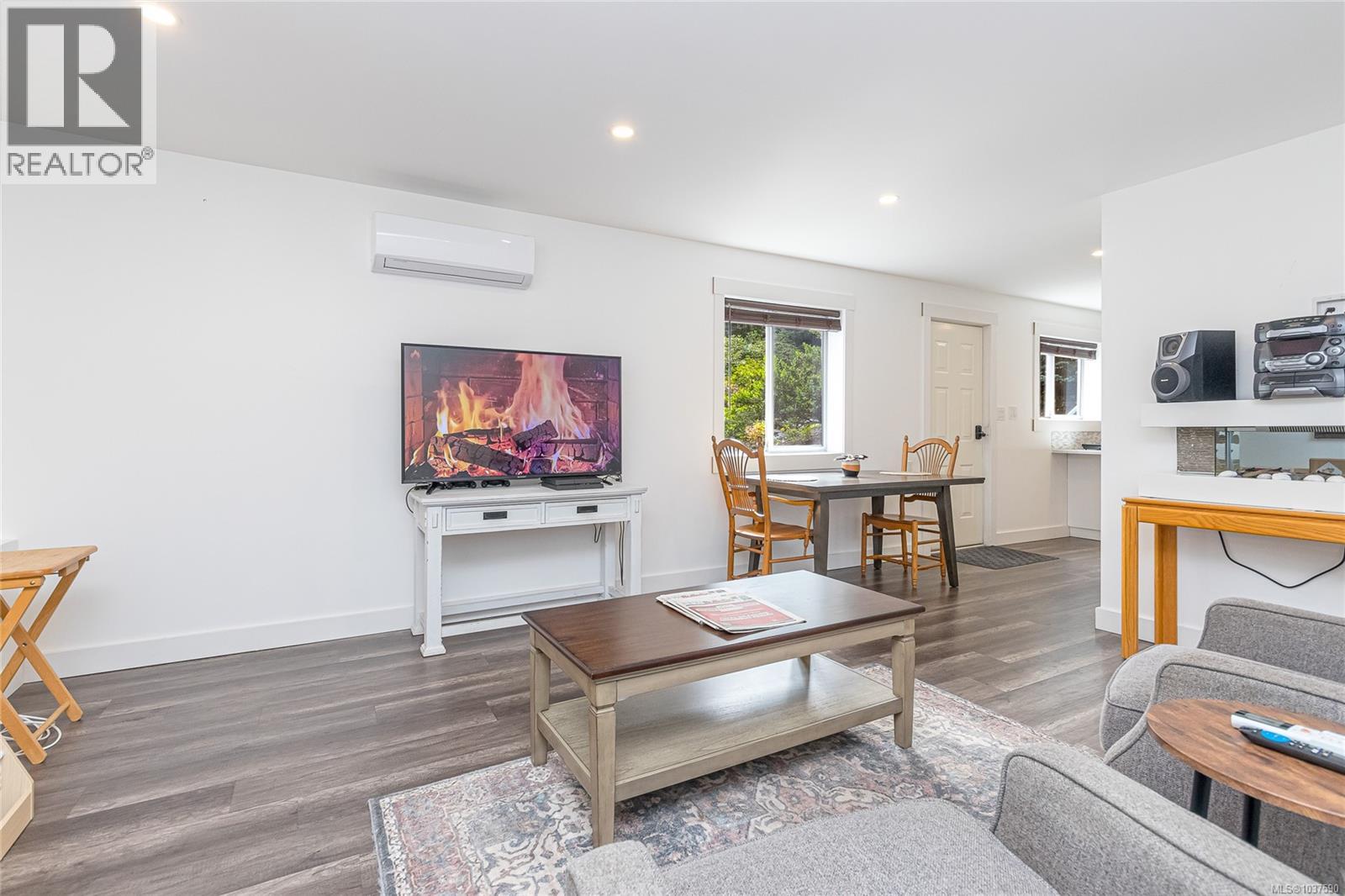 5536 Ventura Dr - 34