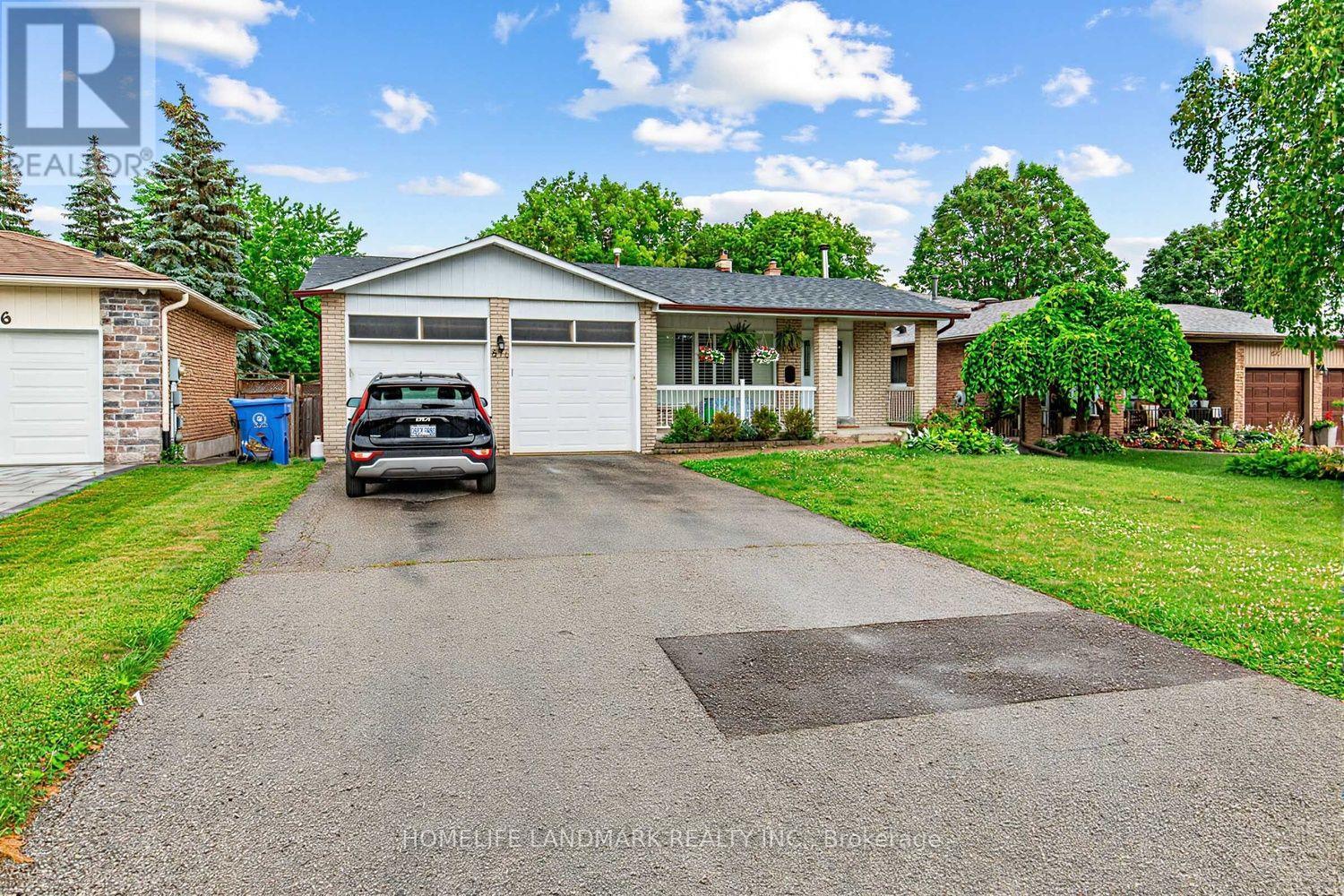 874 SPARROW ROAD - 1