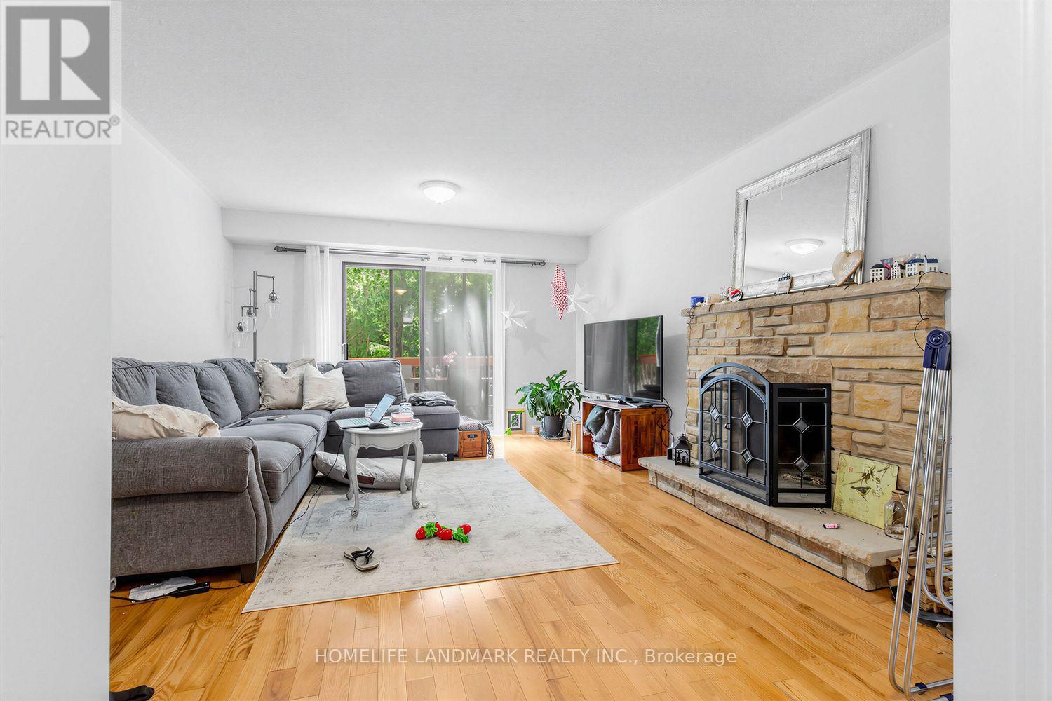 874 SPARROW ROAD - 14