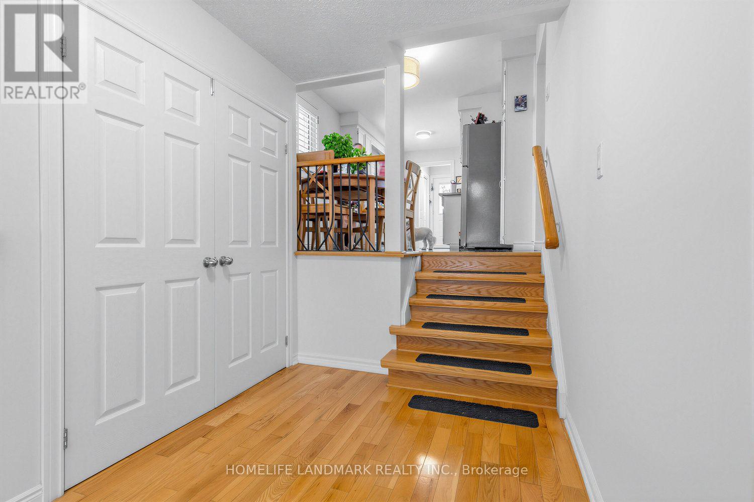 874 SPARROW ROAD - 20